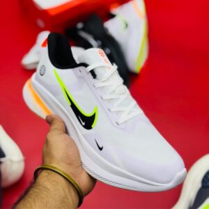 Nike Runners - White / Orange